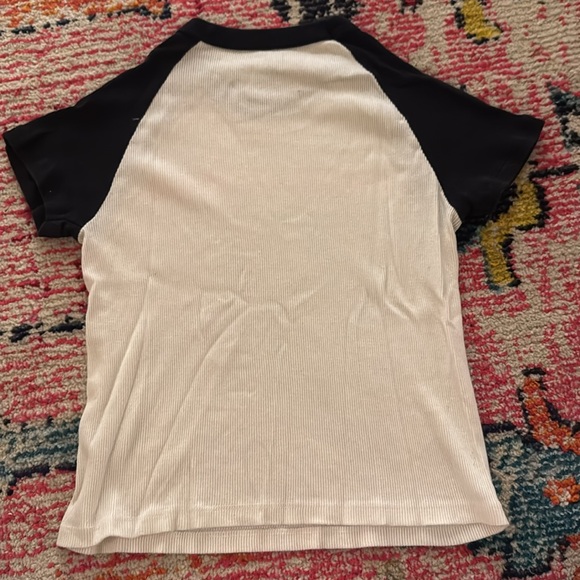 Soft and comfy babe tee - Picture 4 of 4